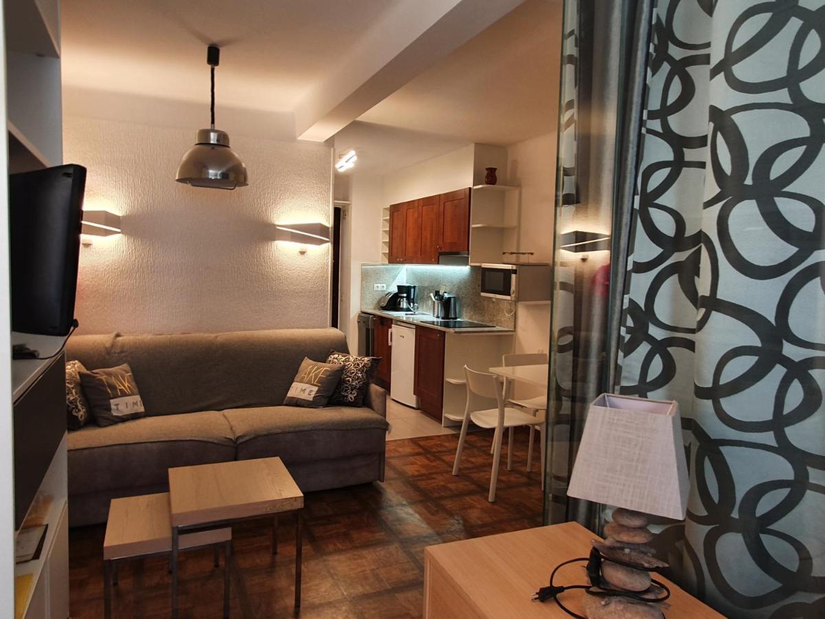 Apartamentos Grifovacances Tres Estrelles Club باس دي لا كاسا المظهر الخارجي الصورة